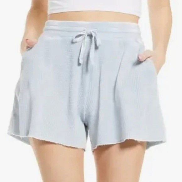 Splendid Pants - Splendid Mineral Wash Shorts